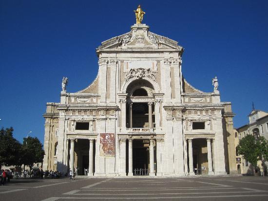 Vista Assisi Acomodação com café da manhã Exterior foto